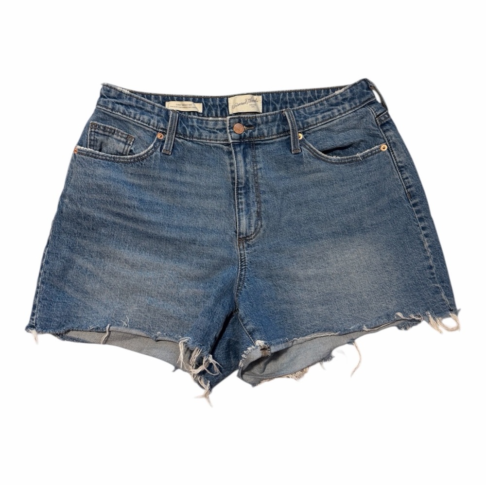 Universal Thread - curvy vintage midi shorts - size 12/31 - inseam 3.5”